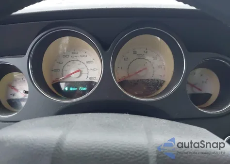 2013 Dodge Challenger R/T Plus z USA, uszkodzony, nr VIN 2C3CDYBT5DH614393